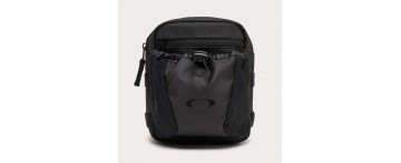 OAKLEY ROVER CROSSBADY FOS901481 02E BLACKOUT