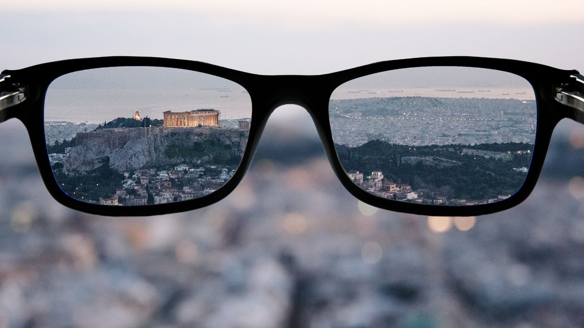 Γυαλιά ξεκούρασης ή μυωπίας; Τι πραγματικά χρειάζεσαι;