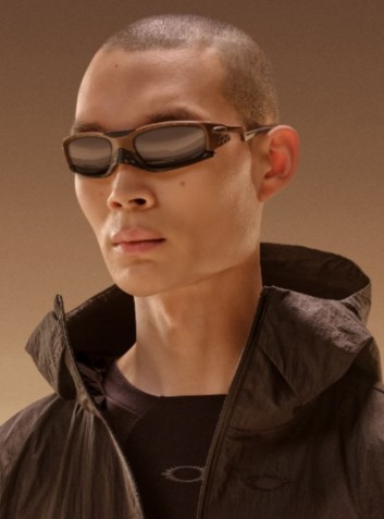 Oakley spring 2026 η επανάσταση στους φακούς prizm και τα νέα μοντέλα