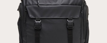 OAKLEY ROAD TRIP TERRAIN 25L RC PACK FOS901338 02E BLACKOUT