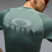 OAKLEY VENTURA SS RASHGUARD FOA407891 74O AVIATOR GREEN