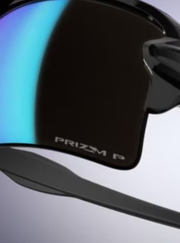 Εξειδικευμένα γυαλιά οράσεως Oakley και σκελετοί υψηλών επιδόσεων