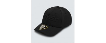 OAKLEY 912208-02E 6 PANEL STRECH HAT EMPOSSED BLACKOUT
